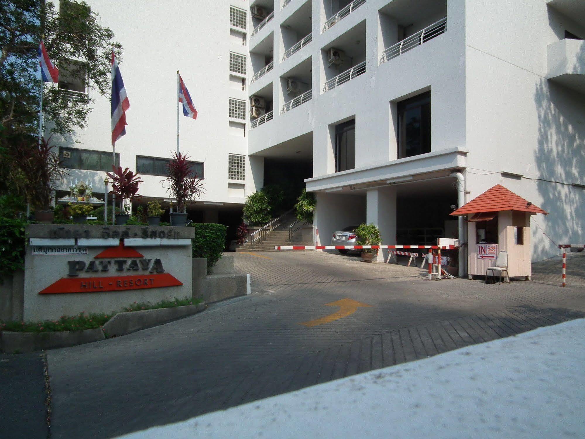 Апартаменты Abricole At Pattaya Hill Экстерьер фото